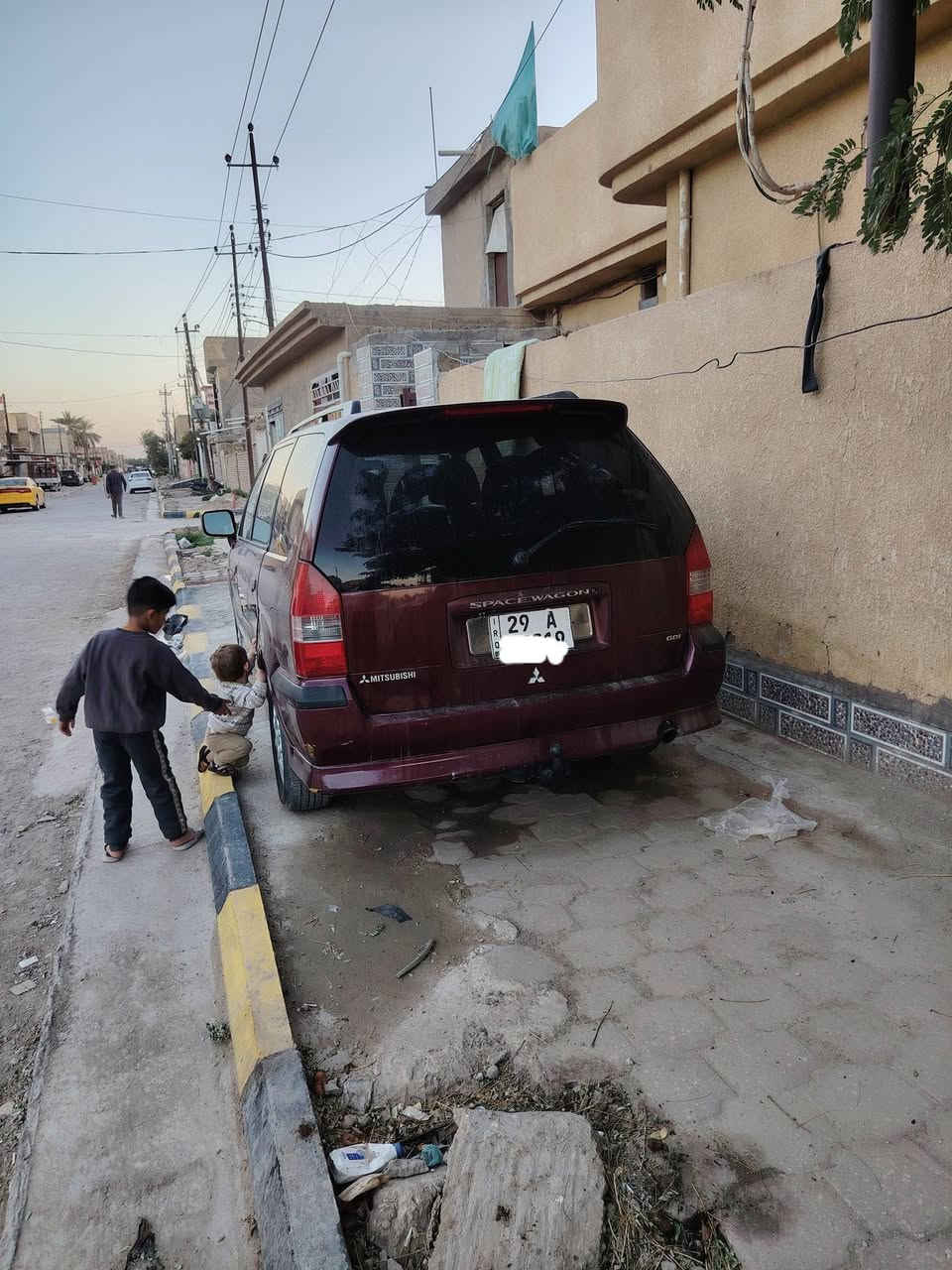 مستبوشي 7 راكب 2009 محور كورلا 1800 مكينه جديده ناعمه وحلوه وقويه وماكو صرف تبريد تدفئه شغالات كهربائيات كلها شغاله 4 جام كهربائي اوتو رقم واسط انكليزي مداور ثاني يوم السياره بيها صبغات مكان السياره كوت مركز مدينه سعرها 52 وبيها مجال بسيط جدا للاستفسار ***********
