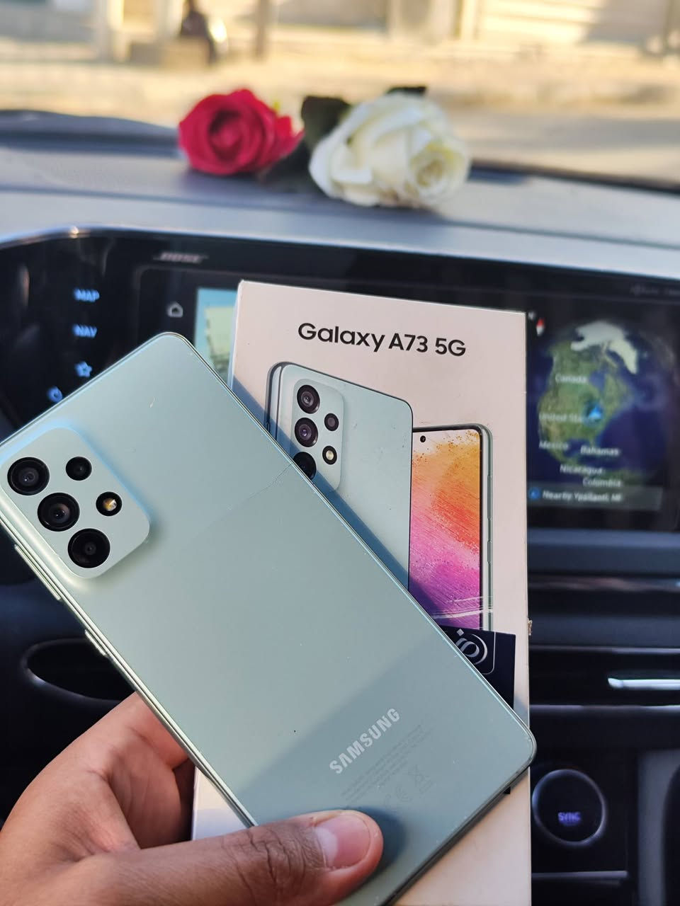 A73
ذاكرة ٢٥٦ مع كارتونته بي فطر بالظهر ونظافتة الخارجية مو كلش نظيف 
مكفول من الفتح والعطل 
سعره ١٣٥ 
***********
