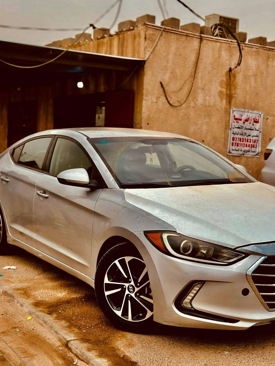 سلام عليكم النترا 2018البيع وارد امريكي جاملغ وبنيد  محرك 2000دوش السعر 119وبيه مجال ***********/
