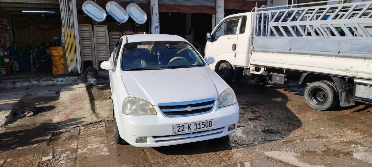 مكلف بلنشر...
اوبترا 2012 كير تومتيك
تبريد تدفئة كابون بانزين مابيها صبغ
السعر 90
للاستفسار
*********** أو ***********
