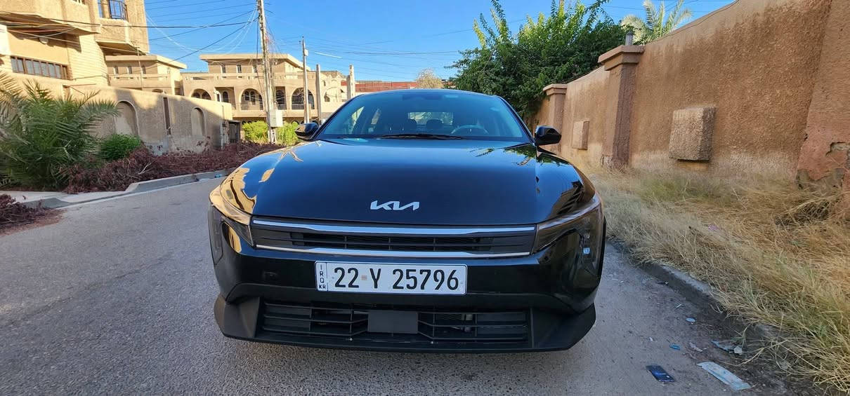 سلام عليكم
K4 2024
 بصمة تشغيل بصمة بيبان تشغيل عن بعد رادارات محيطية بصمة صندوق شاشة كبيرة ديجتال متصلة وبيه بعد مواصفات السيارة بيه صبغ صندوق وبنيد وباب الأيمن الأمامي الراكب بدون ايرباك بدون شاصي ولغود يعني كله مكفول وضربته خفيفه حلوة
ماشيه 16 الف ميل
المحرك 2000 دوش المرغوب 
السعر مناسب 143 وبيه مجال
مكانه بغداد المنصور
الاتصال على الرقم *********** وات ساب
