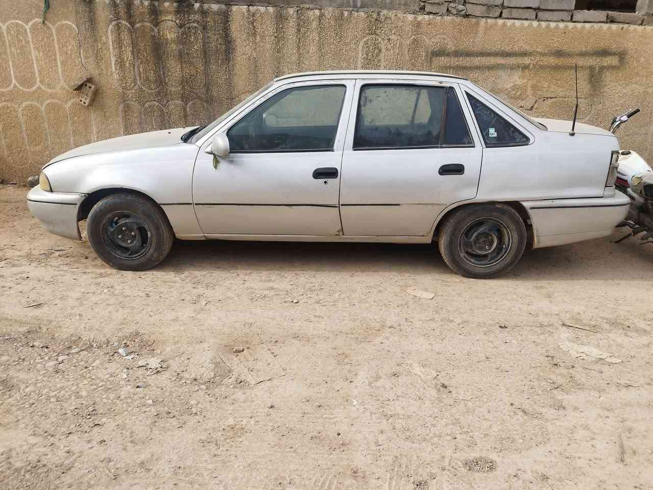 السلام عليكم شباب
دايو سلو 94 كير عادي مكينه وكير كفالة رقم انكليزي بسمي هزه وسنوية جديده سعرها 24 وبيها مجال او مراوس بسيارة اوتوماتيك جاهزة لايت عالي ناصي اشاير كاملات ماسحات زراك مي نقصها تبريد كهربائيات شغاله *********** مكاني ديالى الخالص
