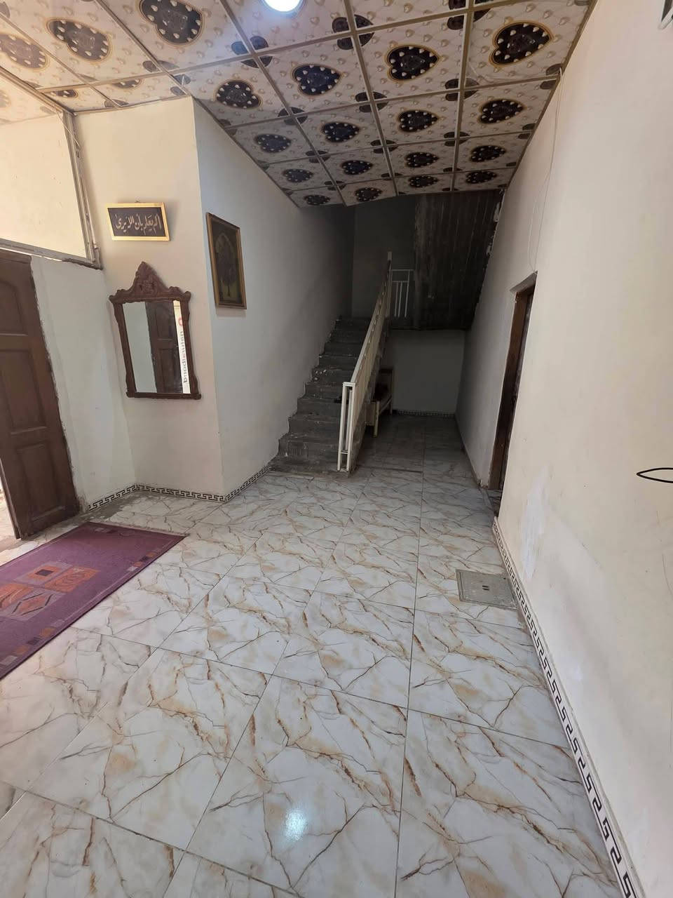#اسعد_الله_اوقاتكم_بكل_خير⁉️👋

دار سكن للبيع 🏠🏠 

#المساحة::110متر

#العنوان:: البصرة أبو الخصيب منطقة أم النعاج مقابيل سجن حمدان 

#جنس_العقار::وقف سني مسجل وكامل سنة يدفع 200الف 

#يحتوي:: البيت على غرفةمنام 
وديوانية 
ومطبخ وصالة 
وصحيات 
طابق ثاني يحتوي على غرفتين٢ منام كبار 
وصالة وصحيات 

بناء بلوك 
شارع 10م 

جميع الخدمات متوفرة ماء كهرباء مدارس نت كلشي قريب على 
#السعر((63مليون وبي مجال))
#اللاستفسار:: إلا تصال على الهاتف ☎️📞 
☎️((***********))☎️
