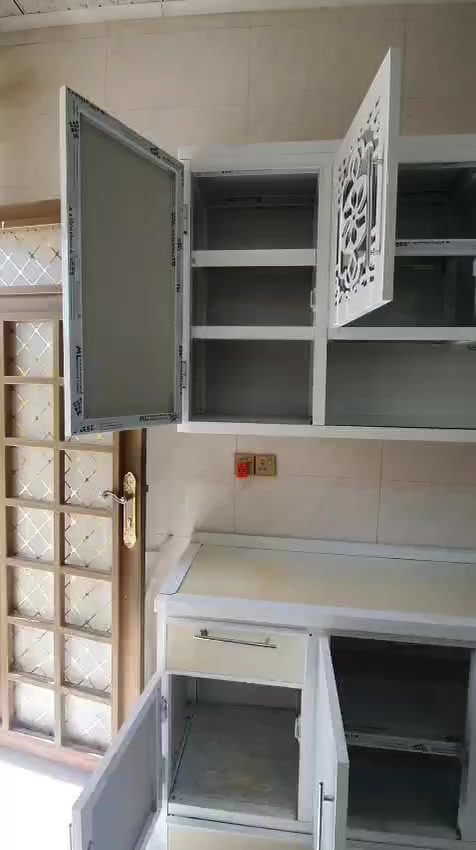 السلام عليكم كاونتر المنيوم ملحق مترين مع سنك متر ونص نضيف جدآ السعر (٣٥٠)الف وبي مجال المسيب حي الموظفين


**إذا كنت صاحب هذا الإعلان وتريد حذفه لأي سبب، رجاءا أرسل رسالة إلى الدعم الفني**