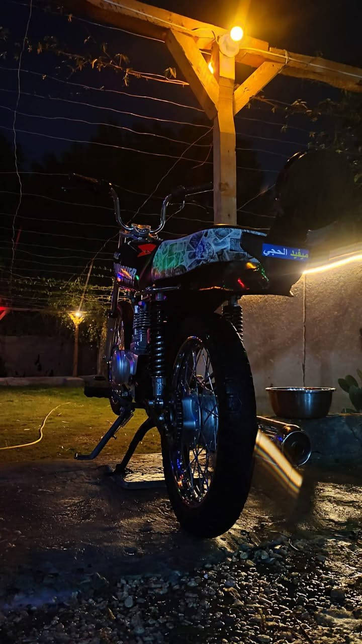 سلام عليكم شباب دراجه نامه أوراق اصولي 
مكاني ديوانيه قضاء السنيه 
السعر 750 وبيه مجال 
الرقم ***********
المو شراي لايتعبني
