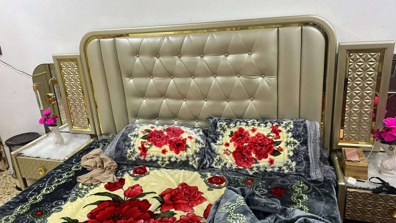 غرفة تركي اخو الجديد ٨ قطع السعر مليون و١٠٠ وبيها مجال
موصل القوسيات


**إذا كنت صاحب هذا الإعلان وتريد حذفه لأي سبب، رجاءا أرسل رسالة إلى الدعم الفني**