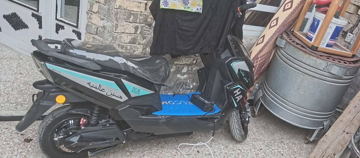 السلام عليكم دراجه سكنس شحن للبيع بطاريات جديده قبل اسبوع بدلتهن 6 شرط الفحص بيه هاي الكسر الي بل كفر الأمامي موضح بل فديو تحتوي عله 3سرع وماشالله سرعته فول دبل اشاره كلوبات فول بيه نضام البك الشحنه الوحده تمشيك اكثر من 50كيلو رايده 600 وبيه مجال مكان بغداد الاعضميه


**إذا كنت صاحب هذا الإعلان وتريد حذفه لأي سبب، رجاءا أرسل رسالة إلى الدعم الفني**