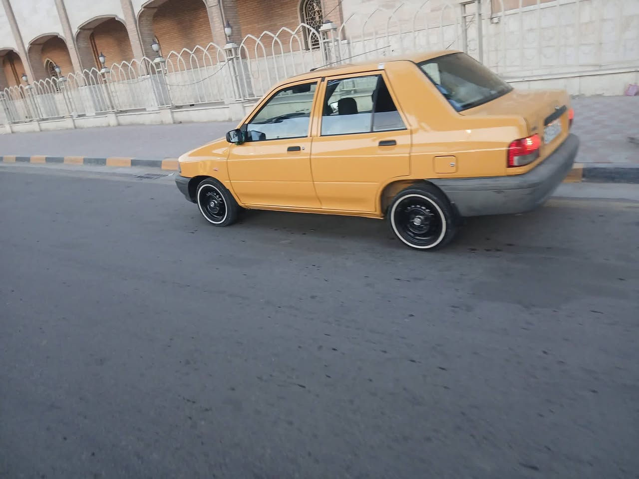 السلام عليكم
سايبه 2015كفاله عامه مكينه كير شرط جدد حداديه وشواصي بلاديات تخم تايرجديد كهربائيات كلها شغاله  رقم نجف نكليزي هزه جديده وخط وبحث وغرمات مصفره سياره جاهزه 

السعر 45وبيها مجال عنوان الديوانيه

ملاحضه سياره لافتح ولاصبغ ولابارد ولاخياس بلاديه 

ملاحضه ثانيه اني مكلف بل نشر صاحب سياره ***********
