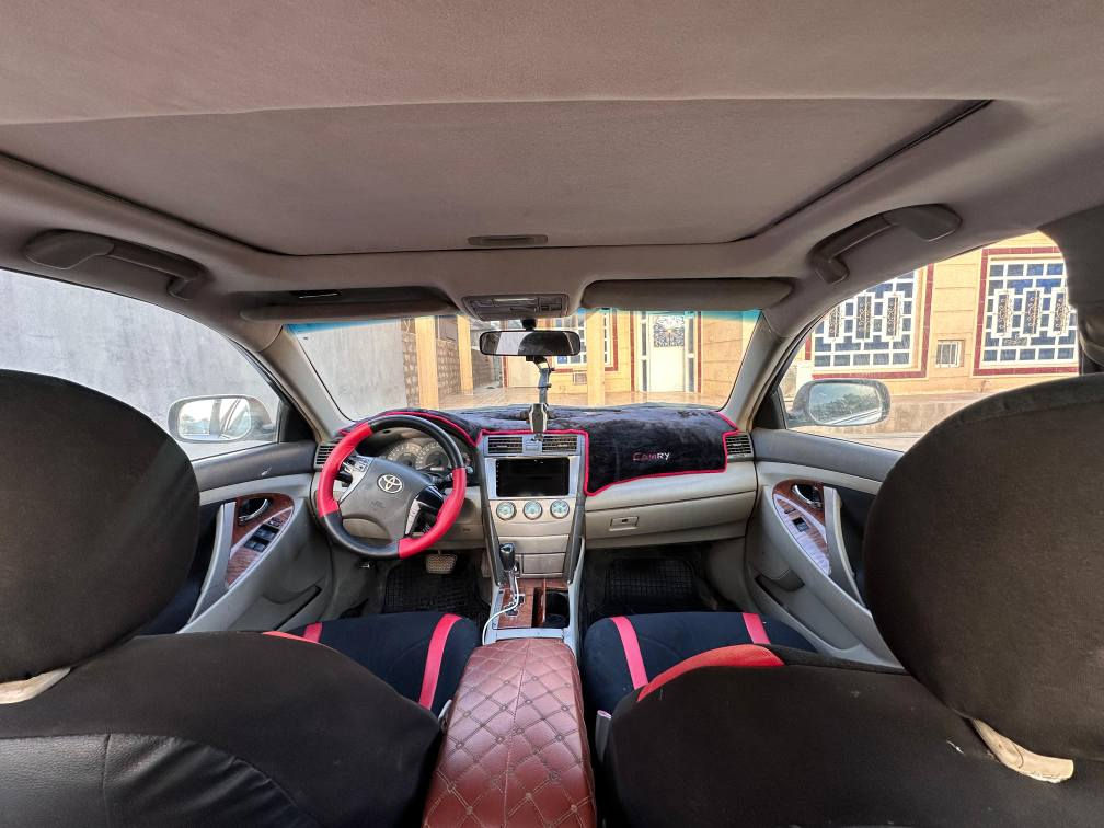 سلام عليكم 
للبيع كامري
 موديل 2009   GLX
رقم بغداد انكليزي سنويه 2029
موصفات كشنات كهرباء
تحكم استيرن و مثبت سرعه و شاشه و فتحه سقف و حساسات دعاميه
السياره جاهزه للأخير الحداديه الأماميه و الخلفيه قبل شهر بدلته شلع من الدبلات و الباقي شلع كله بدلته و غرفه داخليه من ابطاين و ارضيه و السقف كله جديد بدلته من كهربائيات من تبريد كلها شغاله منضومه لايت فول 
ظرر جنطه و مصبوغه حزام 
شرط تحويل  
سعر 80 ورقه ***********
مكلف بنشر اتصل ع رقم او وتساب سامراء, صلاح الدين
