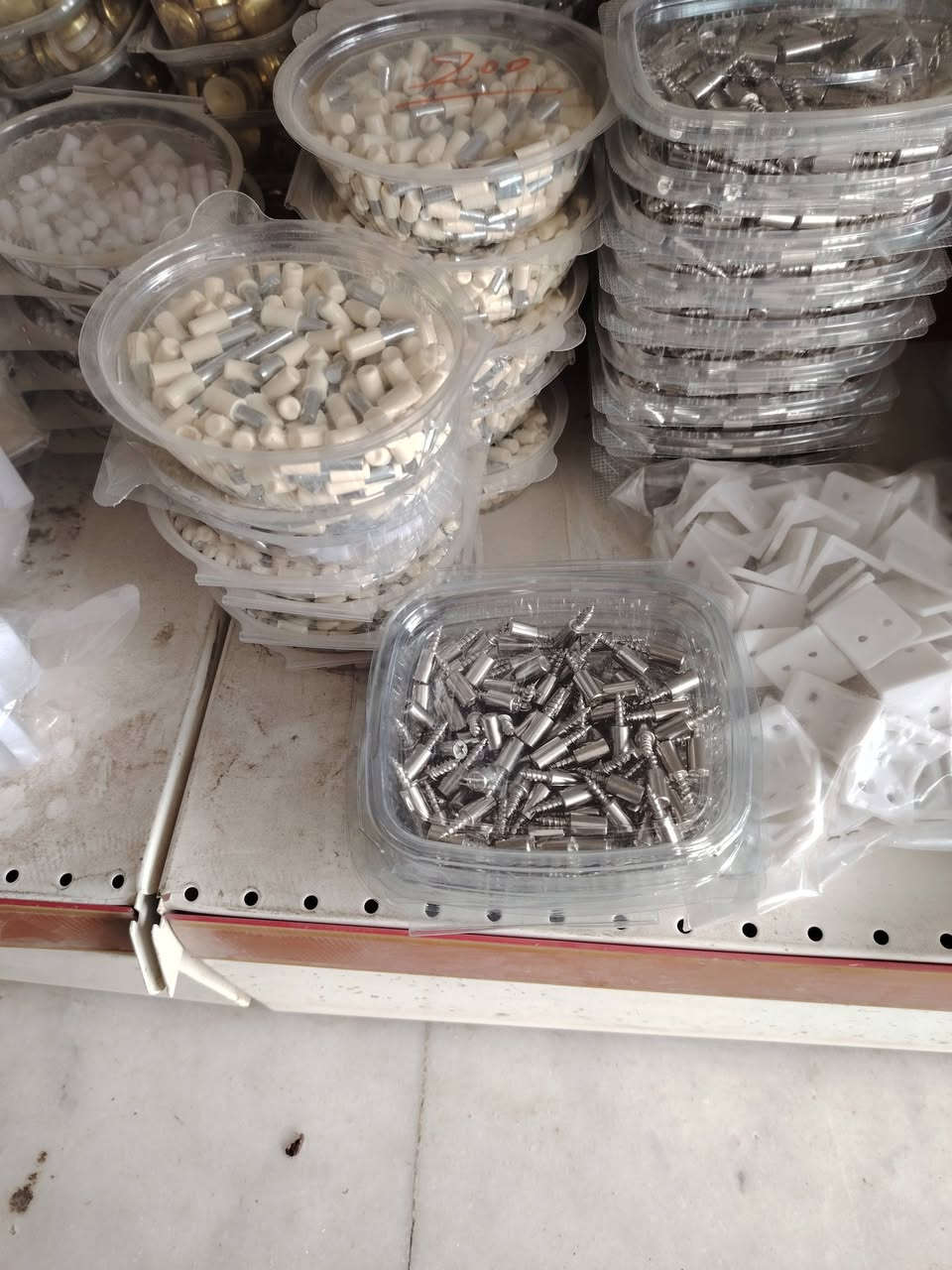 🏢 شركة محور MDF

🎨📋 اكسسوارات MDF متوفرة

🔵 المفصلات
مفصلات سوفت كلوز — مفصلات عادية — مفصلات زاوية

🟢 السحابات والدروج
سحابات دروج — مجاري مخفية — فواصل دروج

🟣 المقابض والاكسسوارات
مقابض — مغناطيس أبواب — سدادات براغي

🟠 مواد التثبيت
براغي كونفرمات — براغي خشب — زوايا تثبيت — مسامير هواء

🟡 اكسسوارات المطابخ
أرجل مطبخ — حوامل تعليق — حمالات رفوف

🔴 أنظمة الفتح والحماية
سوست Push open — أقفال — قواعد مطاط

⚫ مواد التشطيب
شريط حواف — معجون خشب — غراء خشب

✅ مفرد وجملة
✅ تجهيز كافة المحلات
✅ تجهيز ورش النجارة
📩 راسلنا خاص
📍 كل ما يخص MDF موجود في البايو
#اكسبلور
#ترند
#تيك_توك_العراق
#العراق
#بغداد
#محتوى
#مبدعين
#تصميم
#النجف #النجف_الأشرف#خدمات_النجف


**إذا كنت صاحب هذا الإعلان وتريد حذفه لأي سبب، رجاءا أرسل رسالة إلى الدعم الفني**