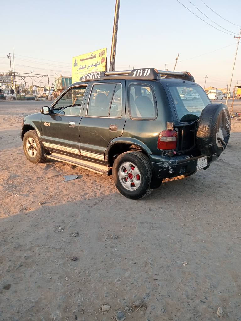 سلام عليكم رمضان كريم عل جميع  سياره للبيع كيه سبورتج موديل  93  سنويا ال 27 تحويل ثاني يوم سياره تخم تاير مكينه وكير وكسن جدد كهربيات حداديه كله جديد سياره بلاديه وضع شركه ما عوزها برقي مكان بغداد نهروان السعر 35 *********** المدائن, بابل
