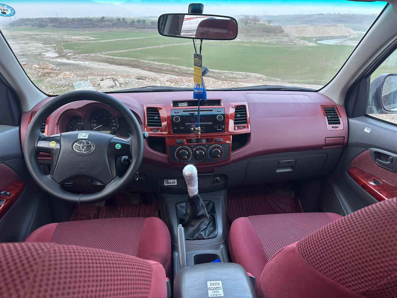 تۆیۆتا هایلۆکس 2015 مه رزيه  پارجه ره ش
 له سه ر ساخى 
سه نه وى نويه 
جوار تايه ى نوى 
هه مو گيانى به شه رت مه كينه
 ى به شه رت قه پاخيشى
 نه كراوه ته وه 
 ١٧٩ هه زارى حه قى قى روشتوه 

سعر لە کۆمێنت داوابکە ڕاستەخۆ بۆت دیت 📩 

گیرومەکینە بەشەرت زۆربەجوانی پاکی ماوە هیچ خەلەلیکی تیدا نییە 
سه ياره كه هي مالانه به شه رتى ١٠٠ وه ستا 

ژمارەی خاوەنی 
***********
