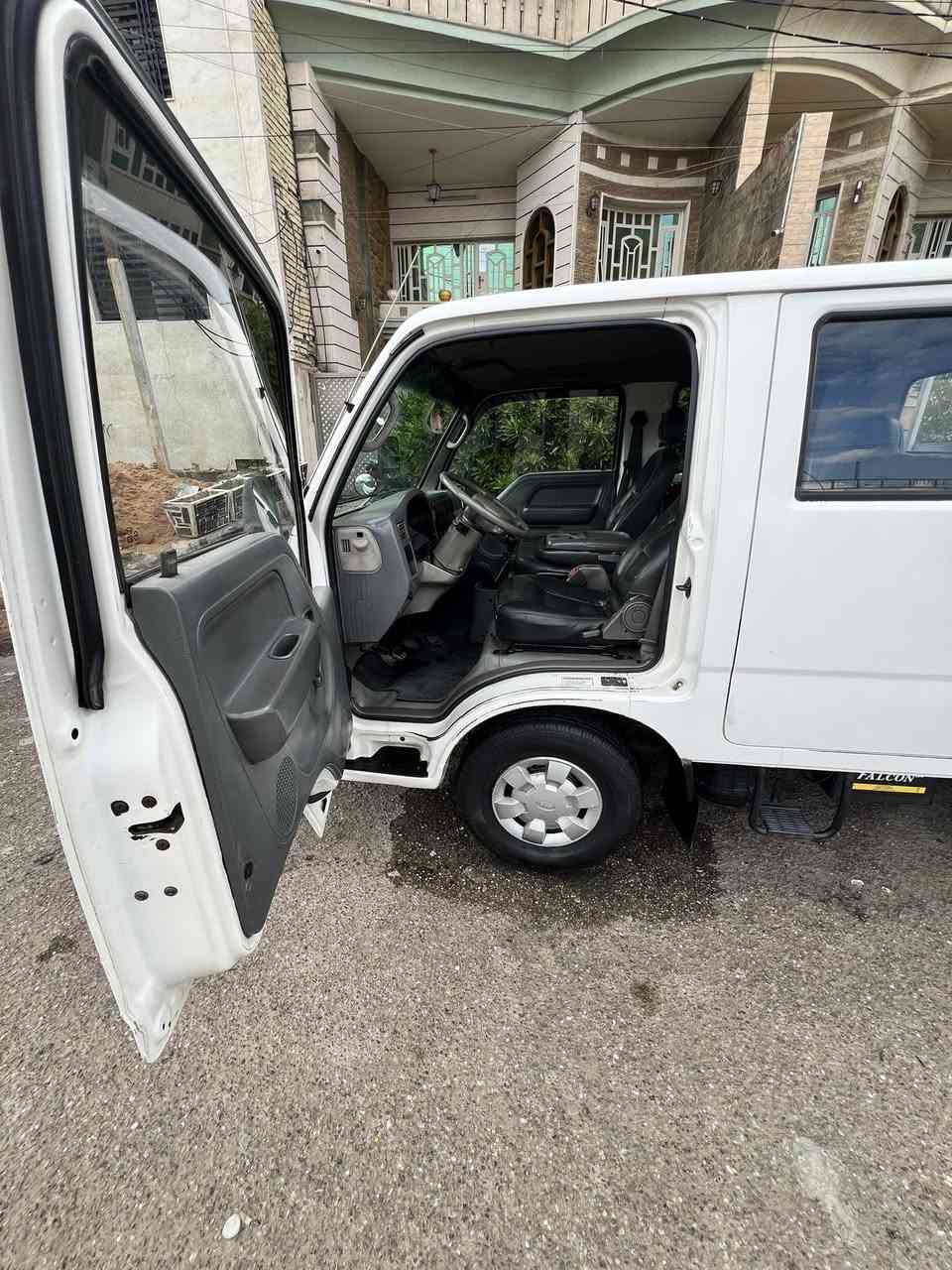 السلام عليكم.
للبيع.  كيا.  ام عيون.  مديل.  2004.      رقم بغداد. مشروع وطني تحويل مباشر.    
محرك.  3000.  مفتوح.  بلاد جديد.       
سياره. جديده. بمعنه الكلمه.    كفاله. عامه من ضربه وصبغ وتبديل.  شرط السونر.           دواخل.  وضع الشركه. سياره كله بلاد.     لأضربه.  ولا صبغ ولا تبديل.  كفاله.         تخم تاير.   كير اكسن حداده شواصي كفاله.        تبريد.   ثلج. وضع الشركه.  دبل قماره.  السياره.      مديل. مميز.  آخر.  مديل ام عيون. 2004.    كهربيات كله شغال.   سياره جاهزه من كلشي.  بلاديه مال جناي.     مكاني.  بغداد.       هـ.  ***********.   
  غير.  متواجد عل الفيس بوك.   🫡🫡.
