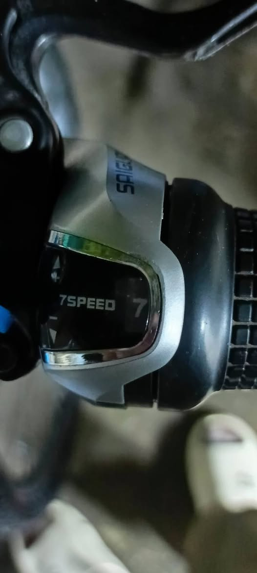 سلام عليكم بايسكل ماركة (BMW) حجم27 
گير (7) نمر
للتواصل *********** بي واتساب
