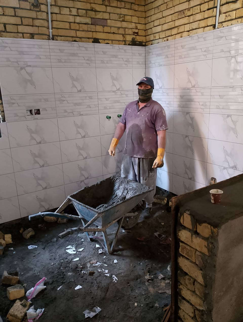 خلفه سيراميك والباخ وابياض واشتاكير وشغل مرمر وكرانيت والواح بورسلين وشغل كاشي وبنواع السيراميك اتصل بنا وتدلل حالين متفرغين لعمل نعطيك الفظل بلعمل وظمان بلعمل ***********
