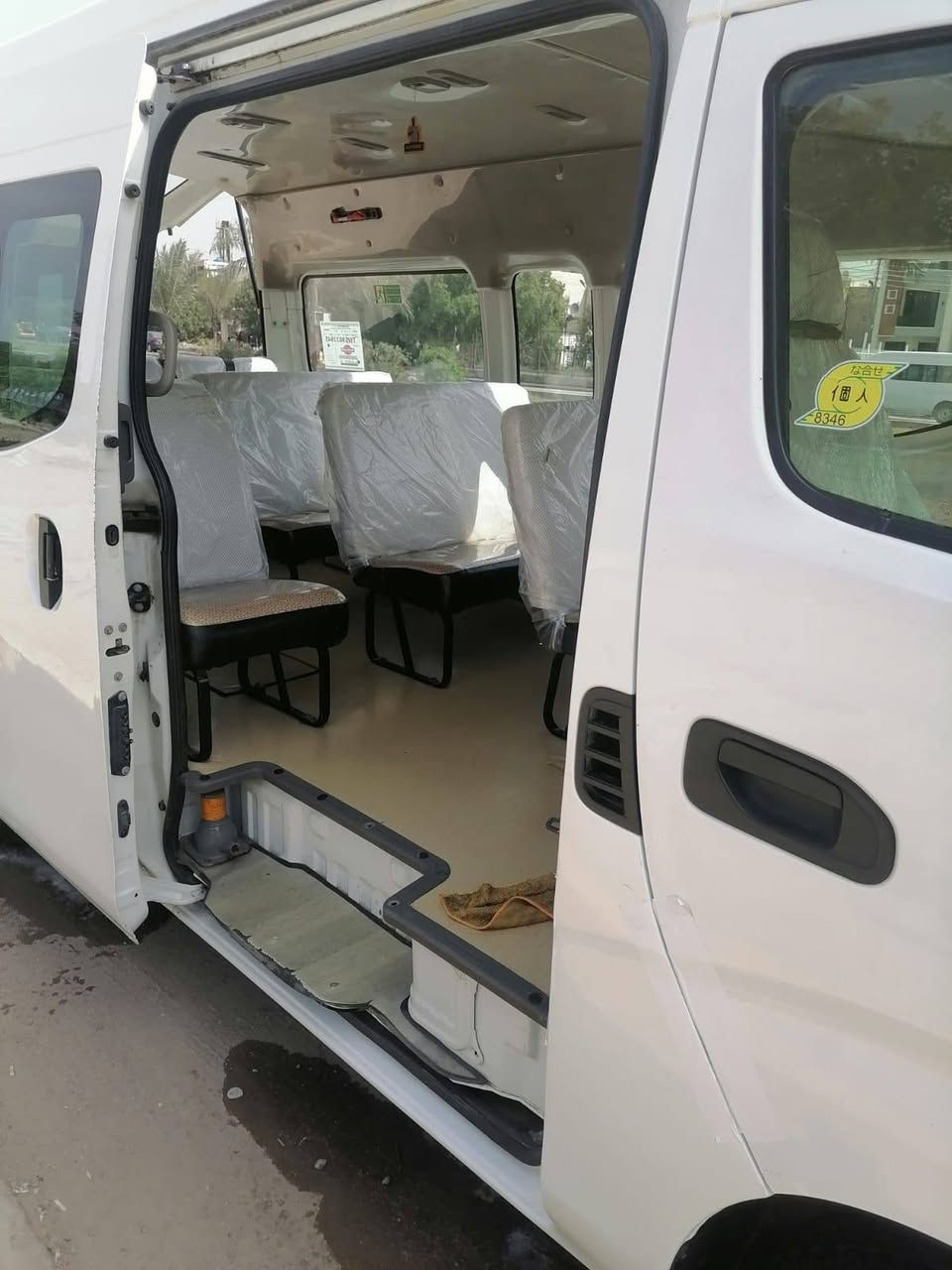 نيسان ارفان بيه بكانين صبغ موديل 20 سياره جاهزه ماشيه 190 السعر 235 رقم صاحب سياره ***********
