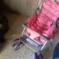 عربانة طفل للبيع بالشعلة بسعر مناسب.. 07735970725