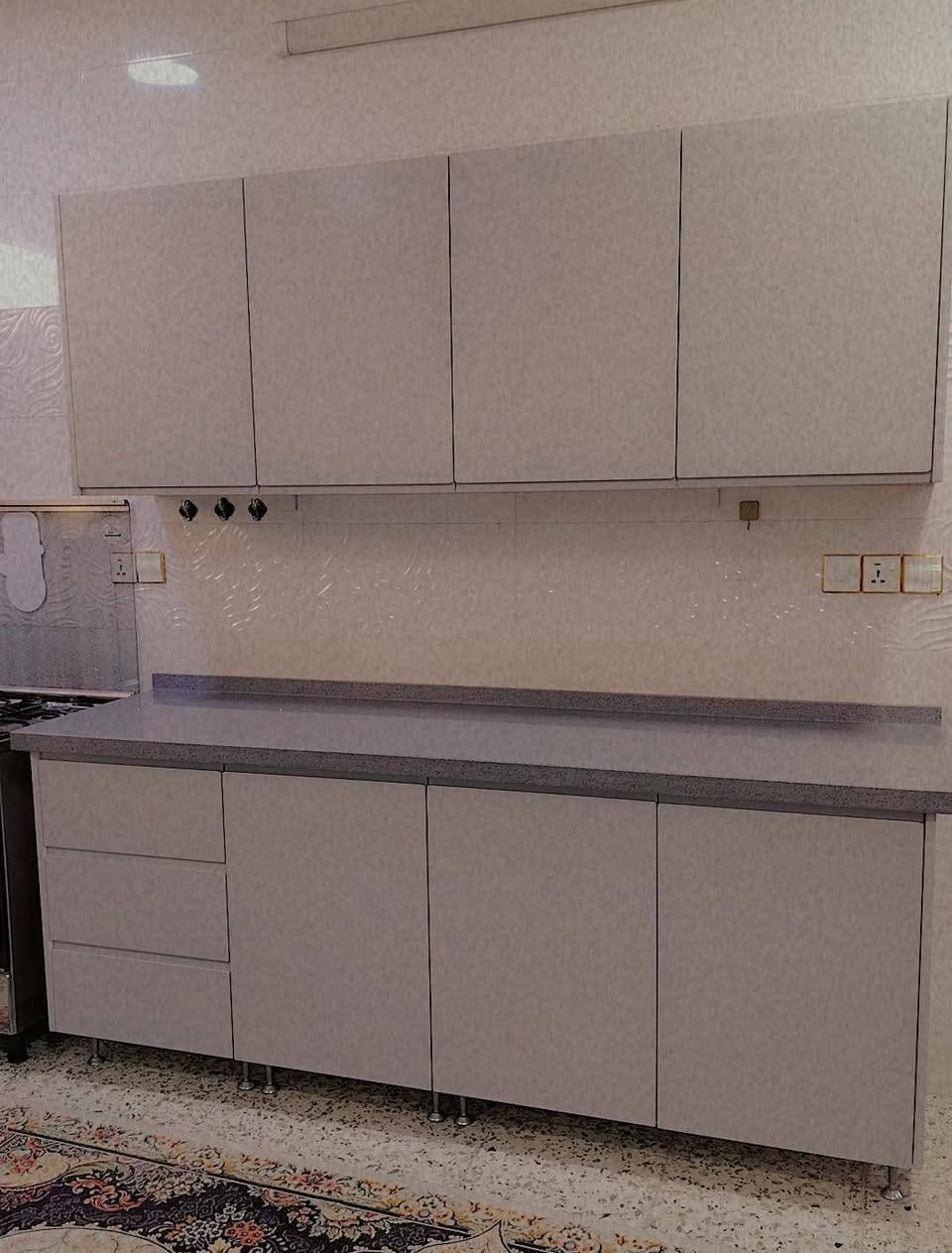 السلام عليكم
كاونتر درجه اولى مثل ما موضح بالصور العنوان بغداد الدوره تفاصيل السعر خاص
***********
