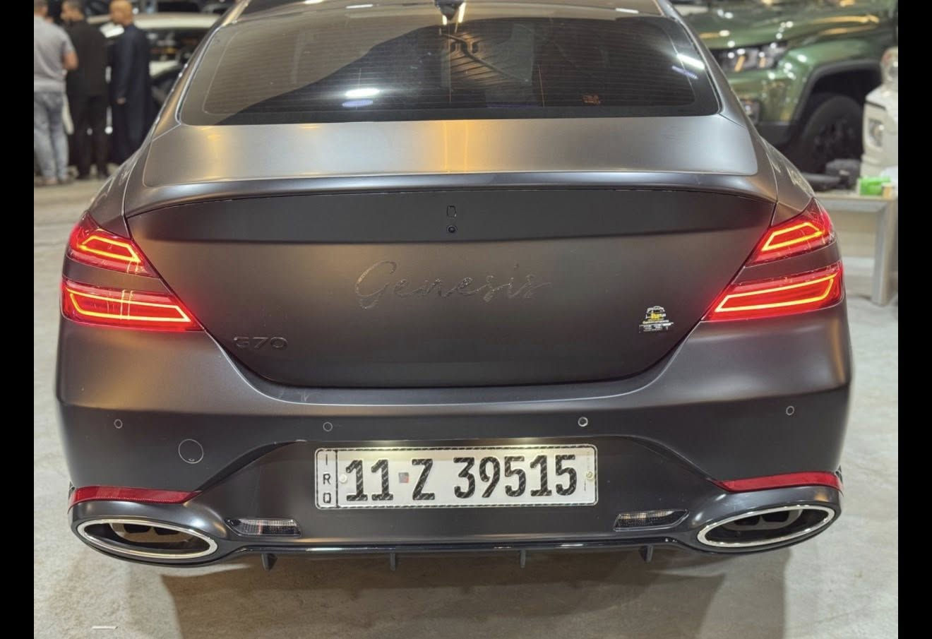 جنسس g70 محرك 6 سلندر 3.3 توين تيربو موديل 2024 ماشيه 20 الف كيلو متر فقط السياره سبورت برستيج اعلى مواصفات بالجنسس مغلفه ppf طافي السياره ضربتها بنيد مبدل نفس اللون وشبر بالجاملغ جهة السائق ( معدل بارد ) فقط السياره للبيع او للمراوس للاستفسار التواصل على الرقم ***********

