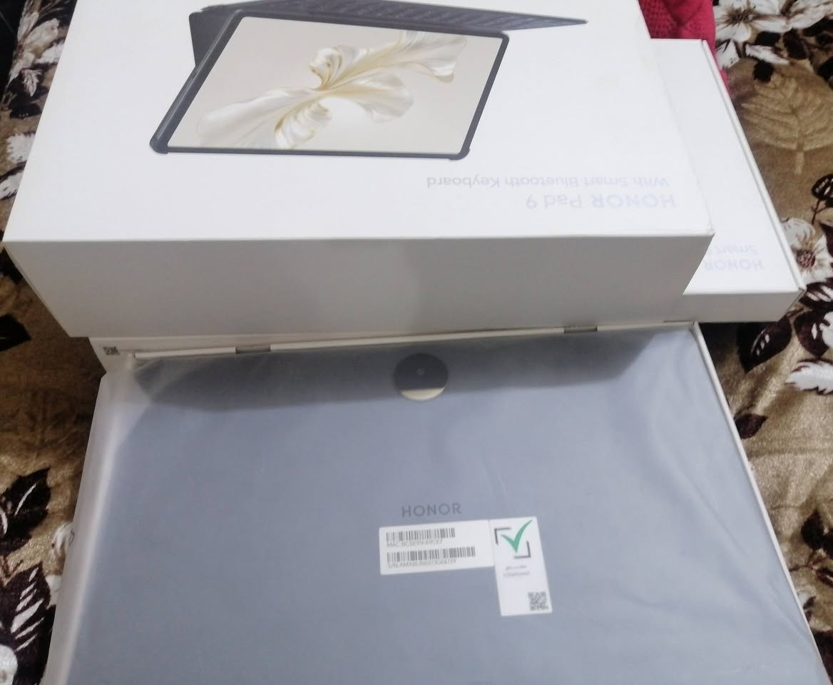 ايباد هونر باد 9 ذاكره 256  يعني فول سعره 550 مو شراي لا تعبني فدؤه  بعده بل كارتون بعده بل لزكه ويا كيبورد يستعمل ك حاسبه مكاني حله تفاصيل خاص اؤ (***********)
