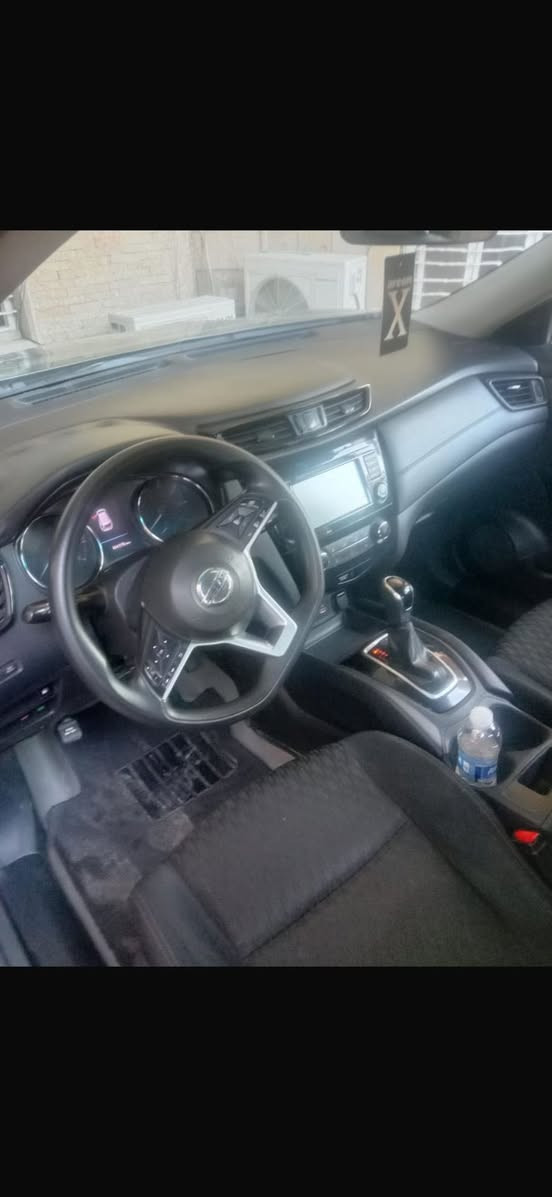 سلام عليكم 
نيسان روج 
2018 
رقم بغداد دولي 
صور الحادث مرفق بل منشور
كير محرك صدر خير من الله
سعر 123 وبيه مجال المكان بغداد العامرية 

‭0770 521 3360‬
