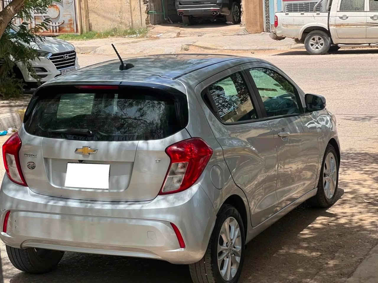 🚗شيفروليت سبارك 2021 بالأقساط 🚗

🌹 اللهم صلِّ على محمد وآل محمد 🌹

🚨 عرض استثنائي لفترة محدودة… 🚨

هل تبحث عن سيارة:

✅ موديل حديث؟
✅ اقتصادية جداً بالوقود؟
✅ عملية وسهلة داخل المدينة؟
✅ وأقساطها مريحة على ميزانيتك؟

إذن… لا تدع هذه الفرصة تفوتك.

🚗 شيفروليت سبارك 2021

✨ سيارة نظيفة وجاهزة للاستلام الفوري.
✨ رقم بغداد (دولي جديد).
✨ اقتصادية جداً في استهلاك الوقود.
✨ قيادة مريحة واعتمادية عالية.
✨ مناسبة للعمل، والعائلة، والتنقل اليومي.

🔥 مزايا العرض:
💥 مقدمة مقبولة.
💥 أقساط شهرية ميسرة (ورقتين فقط بالشهر).
💥 استلام فوري بعد الاتفاق.
💥 معاملة سريعة وسلسة بدون تعقيد.
💥 سعر منافس يجعلها من أفضل الفرص المتوفرة.

⏳ انتبه…
العروض المميزة لا تنتظر أحداً، وقد يتم بيع السيارة أو انتهاء العرض في أي وقت.

━━━━━━━━━━━━━━━━━━

💬 تريد معرفة:
💰 السعر النهائي؟
💵 قيمة المقدمة؟
📅 القسط الشهري؟
📋 شروط التقسيط؟

اكتب في التعليقات فقط:
👉 ممكن تفاصيل السبارك 2021

وسيتم الرد عليك بالخاص بأسرع وقت.

━━━━━━━━━━━━━━━━━━

📲 واتساب (رسائل فقط):
📱 ***********
📱 ***********

أرسل رسالة واتساب واكتب:
ممكن تفاصيل السبارك 2021

وسيتم الرد عليك  بأسرع وقت

━━━━━━━━━━━━━━━━━━

☎️ الاتصال الهاتفي 

📞 معرض الكرام: ***********

📞 أبو كرار: ***********

رجاء اخوي 
الاتصال يكون اثناء أوقات الدوام الرسمي

━━━━━━━━━━━━━━━━━━

🌹 إذا أعجبك العرض:
❤️ اعمل إعجاب
💬 اكتب تعليق
🔄 شاركه مع أصدقائك… فقد تكون سبباً في حصول شخص على سيارة أحلامه بالأقساط.

#اقساط_الطائي #شيفروليت #سبارك #سبارك_2021 #بيع_بالاقساط #سيارات #العراق #بغداد #كربلاء #استلام_فوري #عرض_لفترة_محدودة #فرصة #فرص #ثمينة
