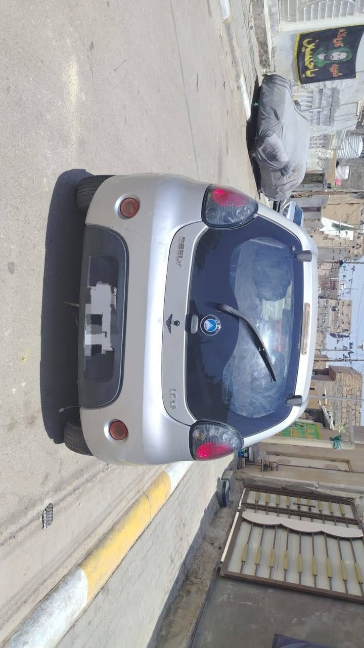🚗 *جيلي باندا 2013 للبيع* 🐼  

⚙️ *كير*: اوتوماتيك  
⛽ *صرف*: اقتصادي جداً  
🎨 *اللون*: رصاصي  
📍 *المكان*: كربلاء  
🏷️ *الرقم*: بغداد انكليزي  
📄 *الملكية*: باسمي  
💰 *السعر*: 33 وبيه مجال بسيط كربلاء, العراق


**إذا كنت صاحب هذا الإعلان وتريد حذفه لأي سبب، رجاءا أرسل رسالة إلى الدعم الفني**