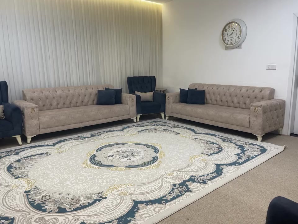 تاخم قةنةفة بو فروشتن زور نويةو بوختة بة شةرتة بةرادان دراوة ٦٥٠هةزار شوين كؤية


**إذا كنت صاحب هذا الإعلان وتريد حذفه لأي سبب، رجاءا أرسل رسالة إلى الدعم الفني**