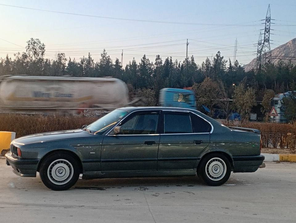 سلاوبیئیم ٥٢٠گێڕ عادی ئاڕم پلاسیک هەولێر  بێ دەعم دوجام کارەبا سڵاید مۆدیل ١٩٩١ بێ مەسرەف ماڵ دۆستە  سعر ٣٠گەڵا یەکتۆز مەعمەلە 

***********
ڤایبەرو  وەتساپی  لەسەرە شمشمل, السليمانية
