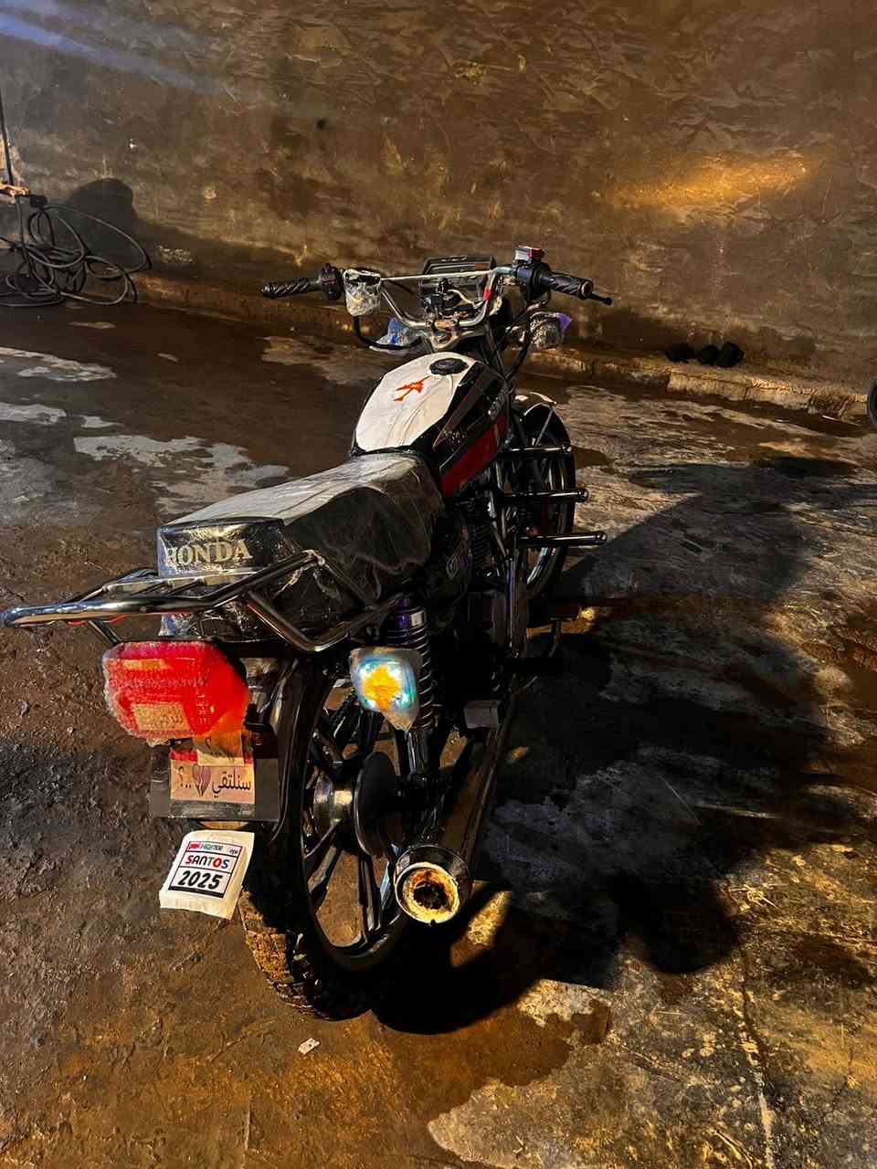 السلام عليكم ايراني 2021 نوع سيفان سعره 450بي مجال او مراوس ب ماكس نضيفه


**إذا كنت صاحب هذا الإعلان وتريد حذفه لأي سبب، رجاءا أرسل رسالة إلى الدعم الفني**