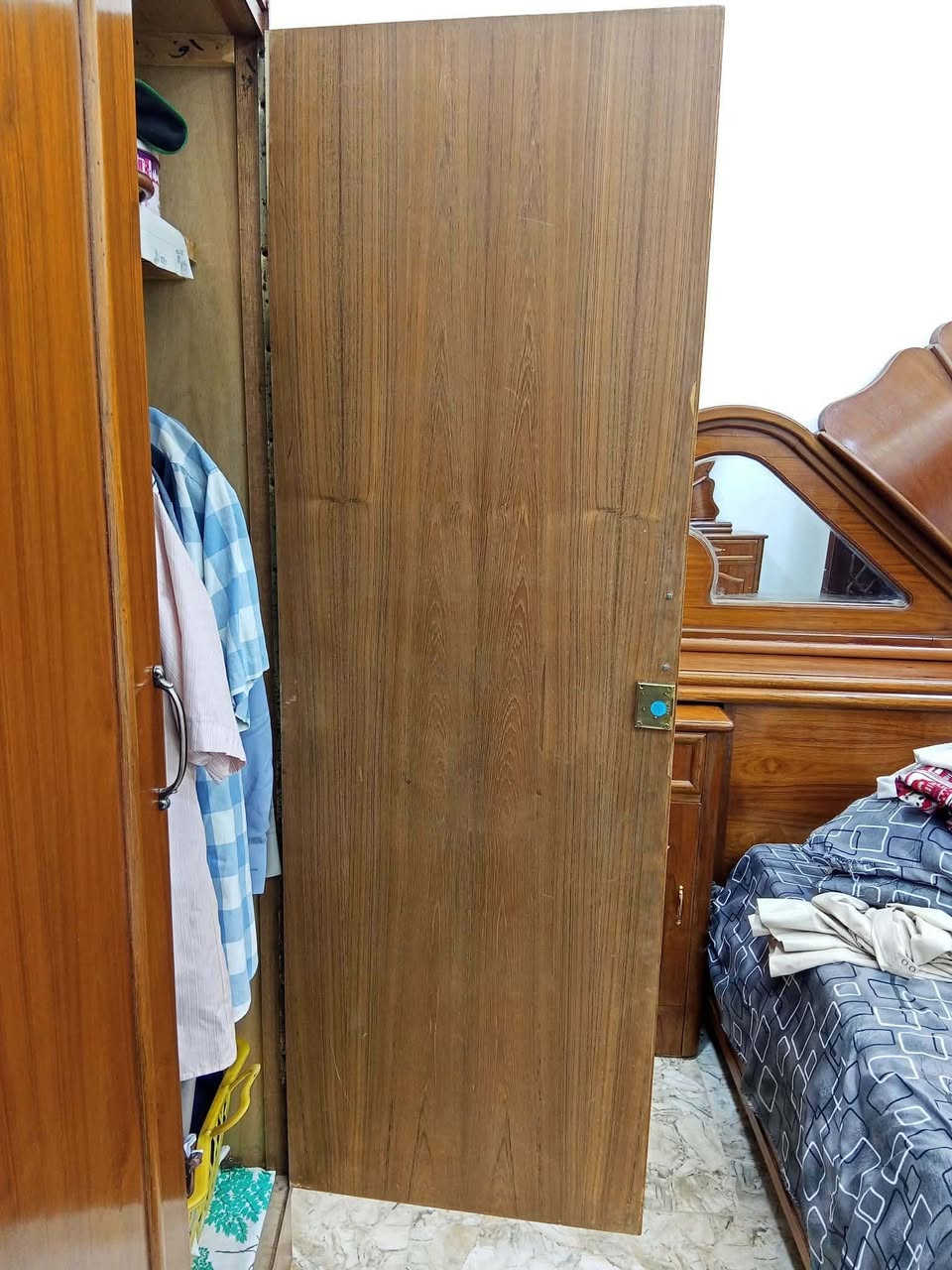 للبيع غرفه خشب ثقيل داخل وخارج صاج نضيفه مابيها كسر ولا عيب السعر ٩٠٠ وبيها مجال العنوان زيونه مقابل المرور
مندوبة أثاث تابعوني تصلكم منشوراتي


**إذا كنت صاحب هذا الإعلان وتريد حذفه لأي سبب، رجاءا أرسل رسالة إلى الدعم الفني**