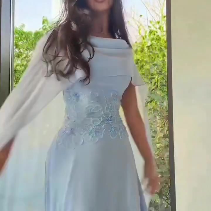 ✨ فستان الغرام ✨
شيفون نخب أول مبطن بالكامل مع شال شيفون طويل 💫
🎨 الألوان المتوفرة:
🩵 بيبي بلو
🩷 زهري
❤️ خمري
📏 المقاسات:
36 - 38 - 40 - 42 - 44 - 46
💰 السعر:
40 دينار شامل التوصيل 🚚✨


**إذا كنت صاحب هذا الإعلان وتريد حذفه لأي سبب، رجاءا أرسل رسالة إلى الدعم الفني**