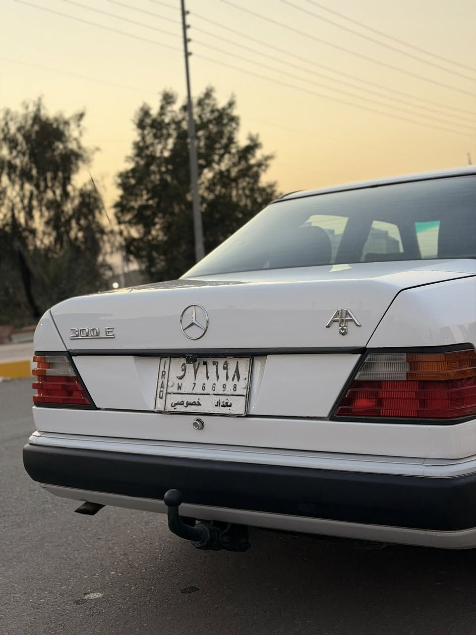 السلام عليكم مرسدس دب موديل 1988 رقم بغداد مشروع وطني محوره في في تي 3000 مكينه وكير جدد سياره جاهزه مابيه شي ميشتغل مكفوله ضربه وخياس وقواعد دبل فقط صبغ للجماليه على وضع الشركه السعر 80 وبيها مجال بسيط للبيع فقط بدون مراوس مكاني ناصريه رقمي ***********
