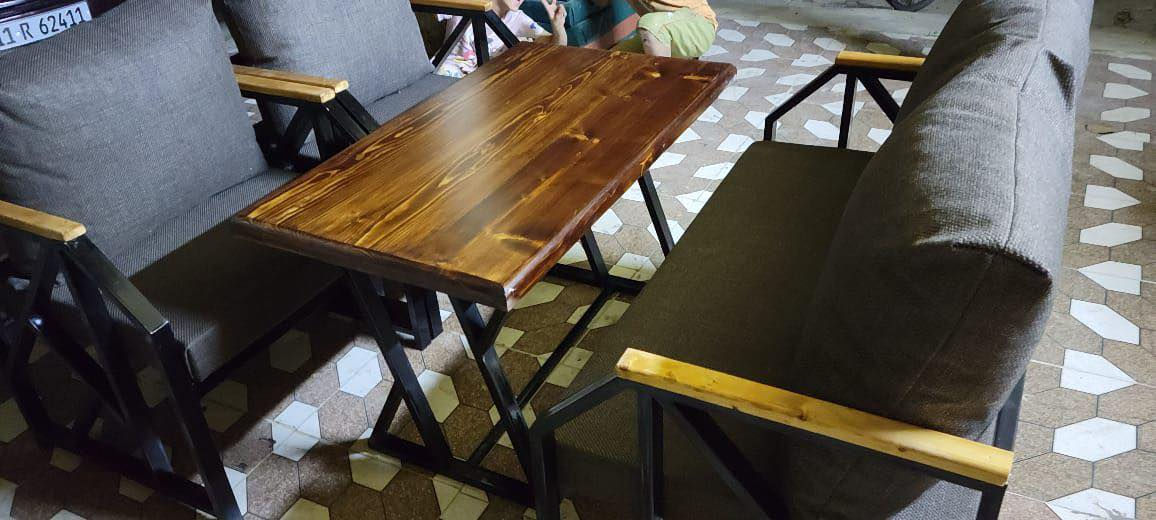 جلسات مطاعم وكوفيات
عدد ١٠ بسعر مناسب جدا 
العرض بس اليوم وباچر
300 الف للسيت الكامل
***********
