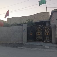 بيت للبيع مساحة 250 قرب القرية النفطية  قرية الجوادين  الاستفسار اكثر ...