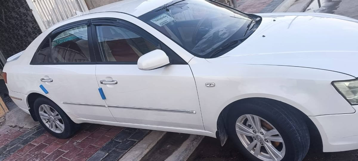 السلام عليكم من رخصت الادمن
سوناتا مقدس (2009)رقم بغداد
سياره نضيفه خير من الله تبريد حدادي تخم تاير
نص فوول مكينه وكير شرط الفحص مكينه 2400دوش المرقوب سعر 125$وبيها مجال حك الجيه
اسف على الاطاله الرقم ***********
