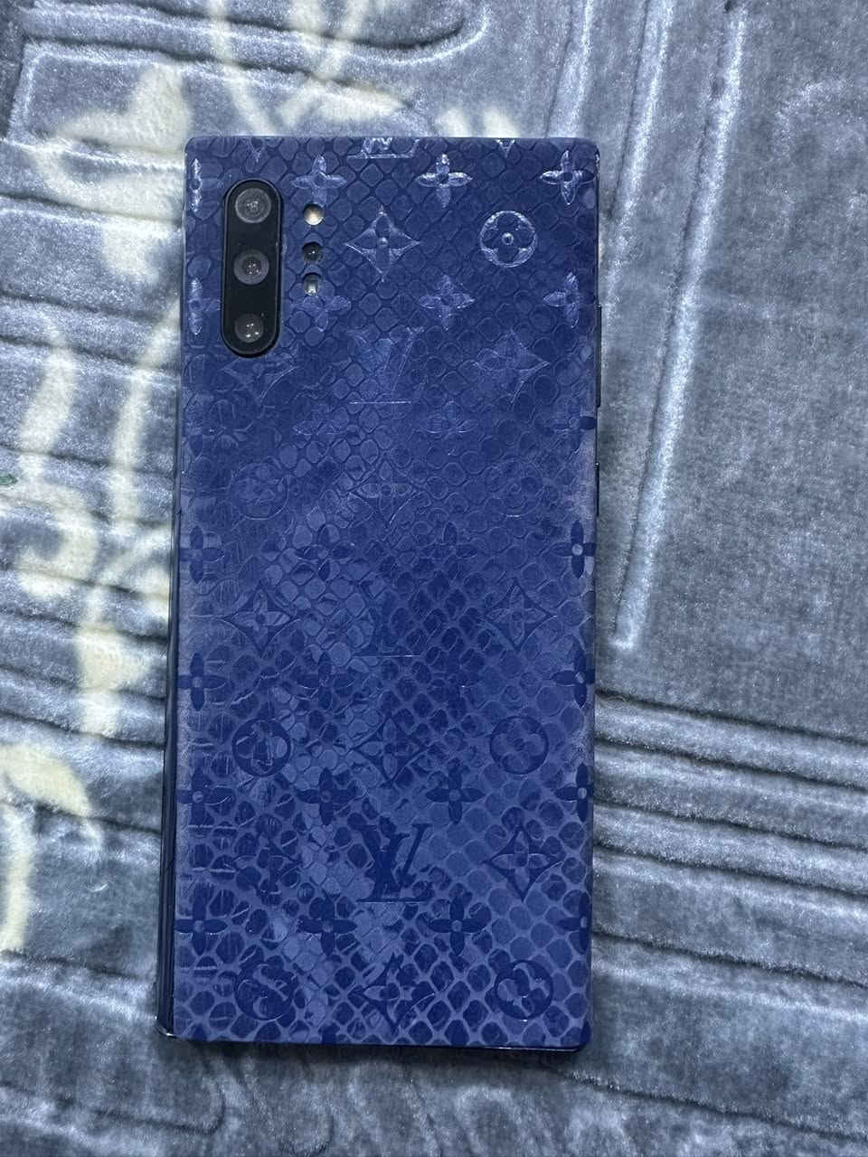 السلام عليكم مرخصت الادمن نوت ١٠ بلاس ذاكره ٢٥٦ عربي شرق اوسط دبل سيمكرت كله شغال مامفتوح بس الكلاسه مفطوره مامأثره علمس. موضح الفطر بالصوره والضهر هم مفطر السعر ١٦٥ الف العنوان بغداد حي الجوادين للاستفسار التراصل على الرقم وبي واتساب اني مكلف بالنشر غير متواجد علفيس ***********
