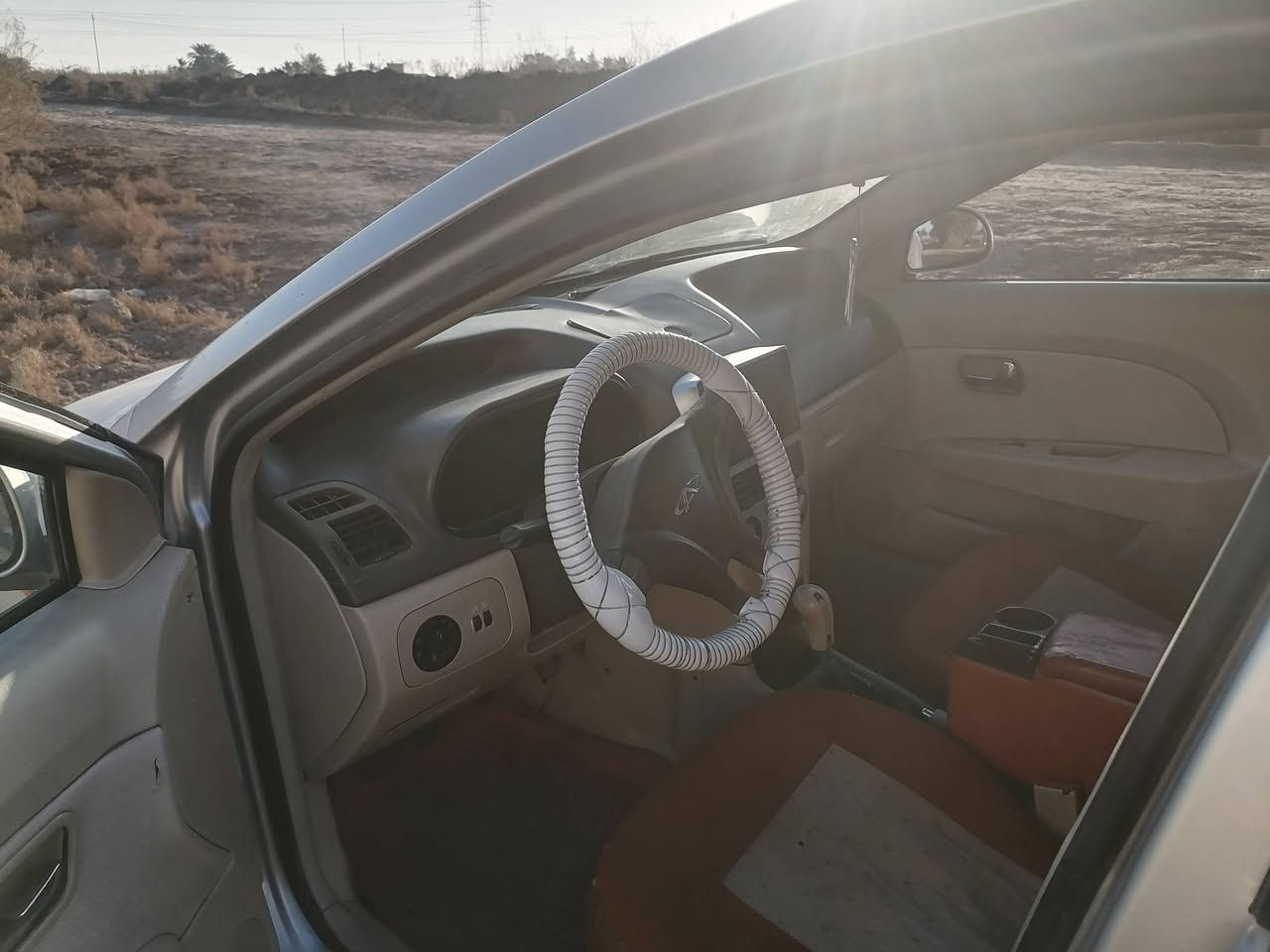 شيري فلاوين ٢٠١٣ رقم كربلاء دولي سنويه ٢٠٢٩ شرط المداور السياره جاهزه مكينه وكير وتخم تاير وكهربائيات وحداديه شاشه ادامه كامله السعر  ٣٥ بيه مجال *********** مكان السياره الديوانيه الحمزه الشرقي
