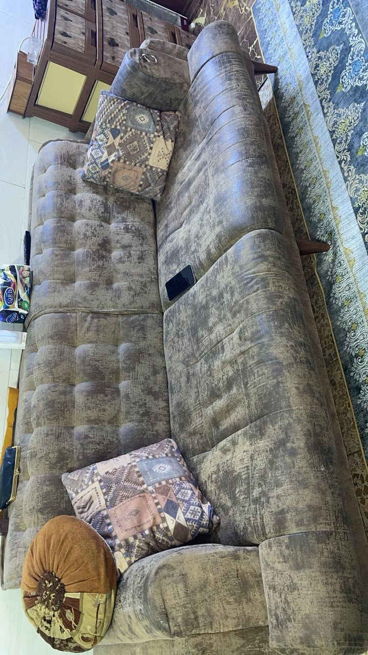 اغراض للبيع اي استفسار عالخاص


**إذا كنت صاحب هذا الإعلان وتريد حذفه لأي سبب، رجاءا أرسل رسالة إلى الدعم الفني**