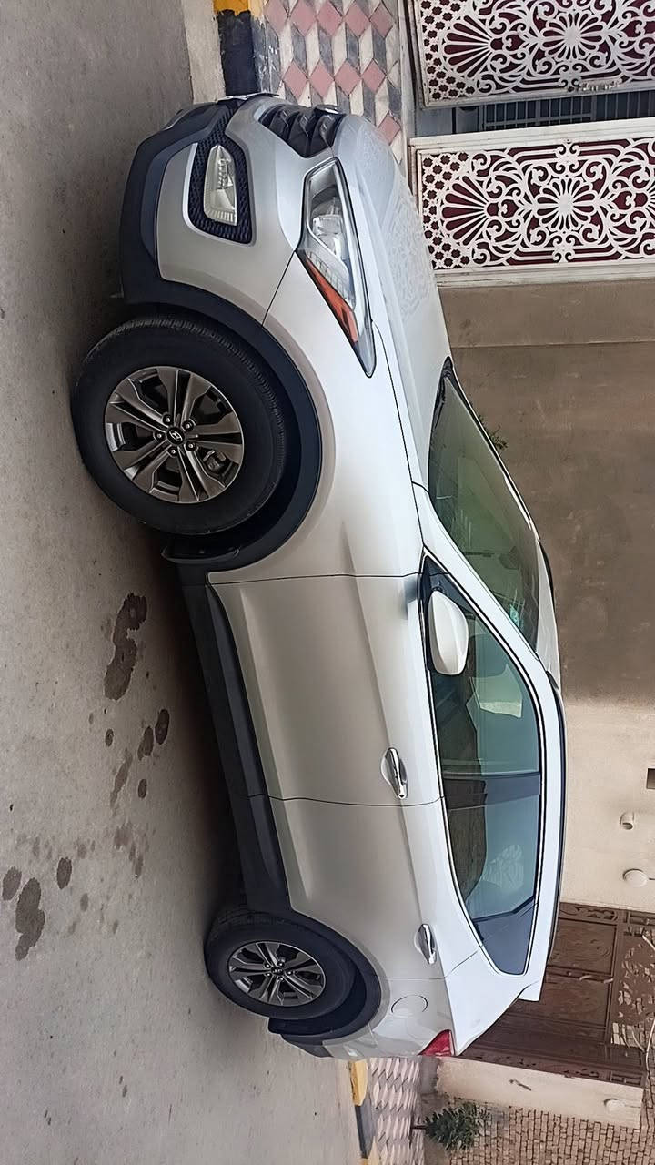 السلام عليكم
سنتافي 2016 وارد حادث بنيد وشباك دعاميه بلاد والباقي على وضع الشركه محرك 2400 مامبدل بيها برغي ماشيه 35 اصل على ايدي رقم ميسان بسمي ماصفات 

تدفئه كشنات فول تحكم ستيرن شاشه كبيره وبعد مواصفات 

سعر 150 مكاني ميسان المجر رقمي ***********
