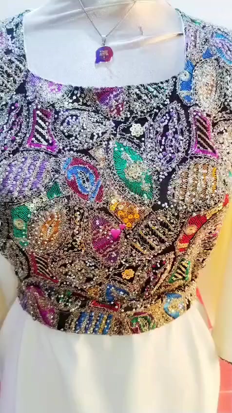 مساء الخير للجميع موجود خياطة كافة الاعمار موجود وحسب الطلب سارعو سارعو سارعو بنات خياط يجنن قماش هم عدها يعني بنات خياط تحفة خياطها يعني الله يرزقها يجنن الخياطه ام نور هذا حسابها الله يرزق الجميع تواصل خاص وياها وذا تحبون تعالو الي خاص هذا نموذج من خياطها للمخور


**إذا كنت صاحب هذا الإعلان وتريد حذفه لأي سبب، رجاءا أرسل رسالة إلى الدعم الفني**