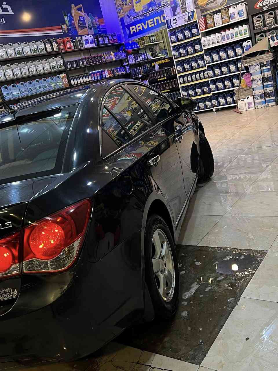 سلام عليكم 
للبيع اكروز مديل 2012 خليجي ((مكفولة من الصبغ ))
السيارة مال بيت كلش نضيفة 🧿
رقم بغداد انكليزي الجديد (بسمي )
تحكم استيرن 
مري كهربا
شاشة +كامرة 
لايت عالي ناصي سكن زنون 
صدر عام جديد 
كير +مكينة خير من الله 🧿
    (عيوب السيارة) =طخة خفيفة بالبنيد
 (على كد شبر )ومصلحة بارد +الجاملغ الايمن بيهة طخة على كد (نص شبر )هم مصلح بارد +طخة على كد( اصبع ) بالجاملغ الخلفي الايمن ارجع واكول السيارة مكفولة من الصبغ 
صديقي العزيز عل خاص ما متوفر شراي اتصل علية وتدلل مكاني بغداد الحرية 

السعر ( 78 )

***********
