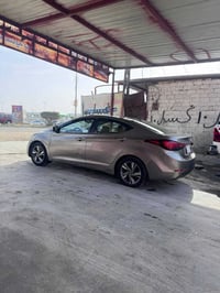 النترا • ٢٠١٥ • حادث امامي