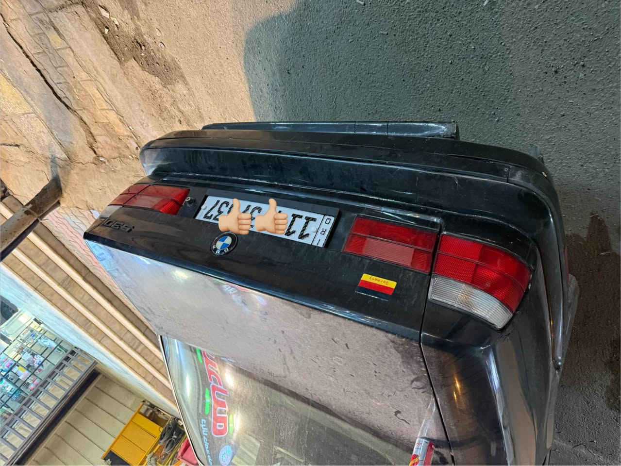 السيارة كامله من كلشي كير محرك تبريد كهربائيات خير من الله نقصها فقط دوشمه الدعامية الكدام بيها ضرر مو دعمه تضررت بسبب اطفال اي استفسار راسلني رقمي *********** بغداد, العراق
