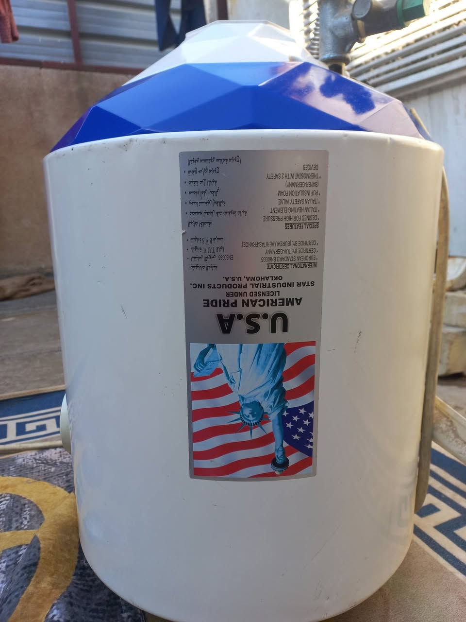 سخان مستخدم شهر فقط جاهز جيب وشد حته صوندات التأسيس بيه على الفحص مال عائله صغيره او صحيات خارجيه قريب البياع ***********
