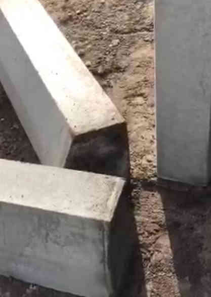 سلام عليكم
عمل انواع المقرنص، والمرمر، والبورسلين، والساقيه
والكربستون ،والبازلت
والرصيف كل شي
يخص عمل الشوارع
والحدائق والدوائر
والمدارس )
​الخدمات الرئيسية المقدمة:
​عمل جميع أنواع المقرنص (الزخارف المعمارية).
​عمل الساقية (نوافير أو ميزات مائية).
​عمل الكربستون (أحجار الرصيف/الحافة).
​أعمال المرمر (الرخام).
​أعمال البورسلين.
​أعمال البازلت.
​عمل الكابات (عناصر التشطيب المعماري).
​ضمان الجودة والالتزام:
​شغل درجة أولى.
​شرط التسليم لمهندس.
​الأمانة في العمل.
​مناطق العمل:
​بغداد وجميع المحافظات.
​للتواصل والاستفسار
​أرقام الهاتف (جميع الأرقام فعالة):
​***********
​***********
​
​نتمنى لكم كل التوفيق والنجاح في أعمالكم!
