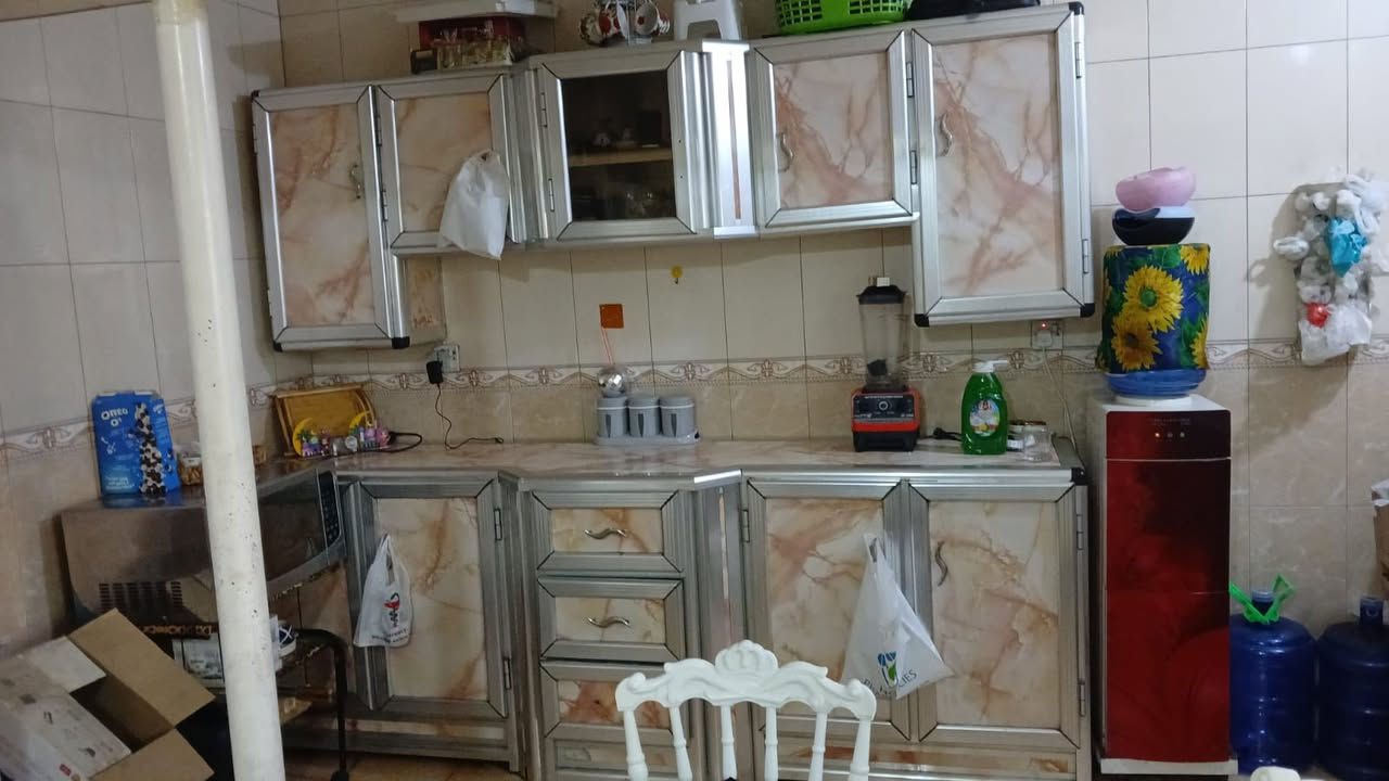السلام عليكم كاونتر وسنك نظيفات جداً
مكانهم المشتل حي المعلمين
اريدهن ثنينهن ب٢٢٥ مجال بسيط للشراي


**إذا كنت صاحب هذا الإعلان وتريد حذفه لأي سبب، رجاءا أرسل رسالة إلى الدعم الفني**