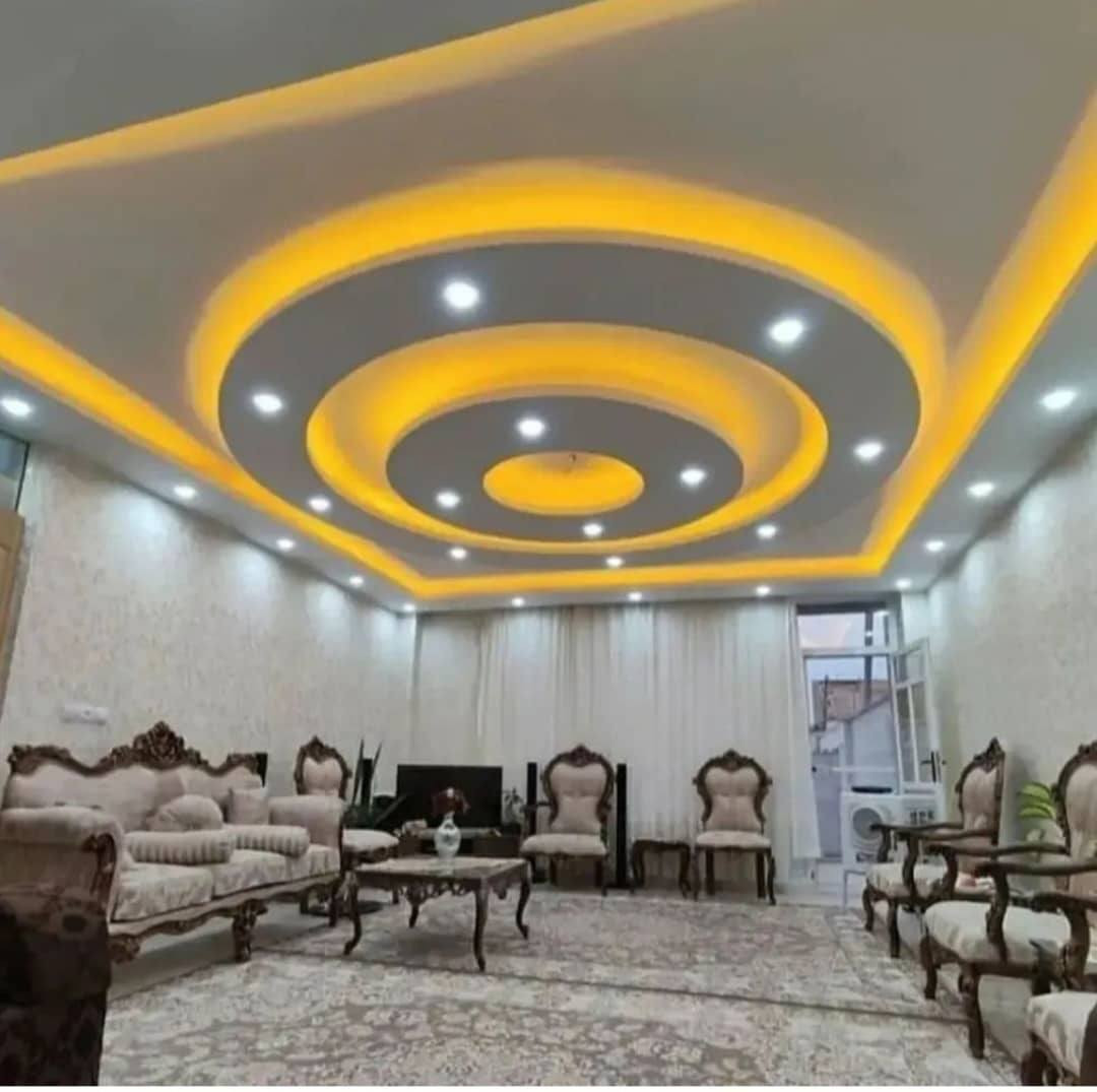 خدمات ديكور احترافية مع فريق عمل ذي خبرة واسعة. سيراميك، جبس، دهان ***********
