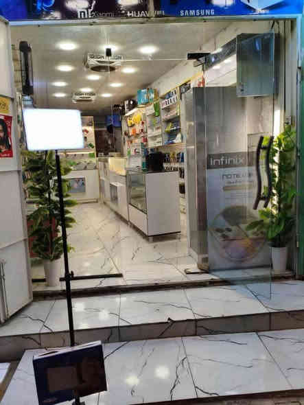 محل للبيع مع كافه ملحقاته
العنوان الكوفه فلكه حبيب الرعاش 
ميز صيانه كامل 
سبلت كنتوري ٣طن جديد
فاترينات 
ديكور كامل 
مبردات ٢
جام خانه
اعلان ضوئي ٢
نقطه بيع من شركه انفنكس
اكسسوارات 
قاصه متر وعشرين سانتيم
كامل مكمل 
للاستفسار ***********
