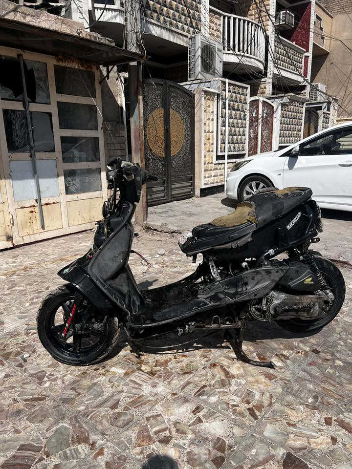 للبيع الدراجه بيها ولفات فقط سعر 150 وبيها مجال مكاني الشعب متواجد خاص و على هاذ الرقم ***********
